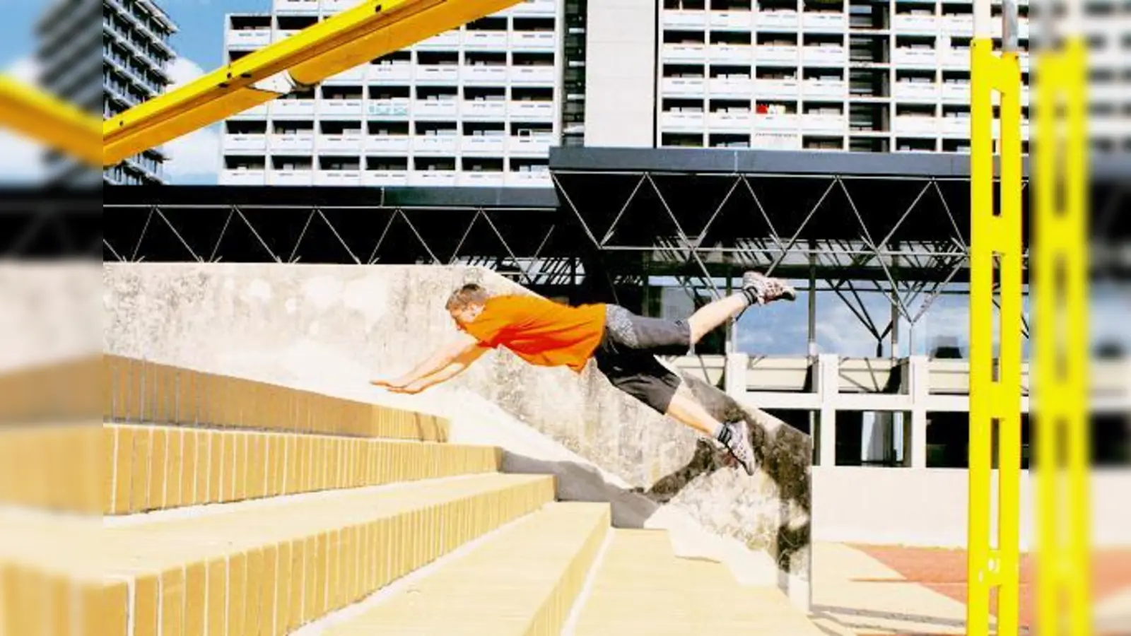 Eine Treppe wie diese hat Sportstudent Andreas Müller, alias Breakerandy, im Nu überflogen.	 (Foto: Privat)