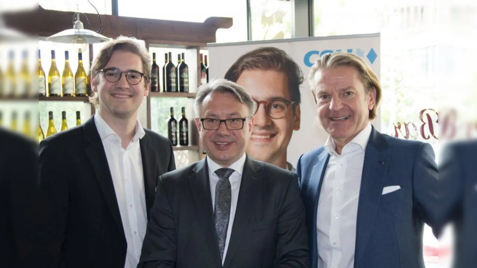 Bundestagskandidat Stephan Pilsinger (links) mit MdB Georg Nüßlein (Mitte) und Prof. Alexander Ehlers, der ebenfalls für den Bundestag kandidiert. (Foto: pi)