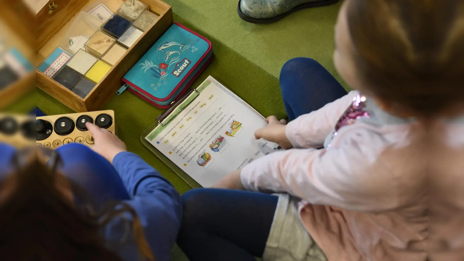 Die Montessori-Schule in Aufkirchen lädt alle Interessierten zu einem Tag der offenen Tür ein.  (Foto: VA)