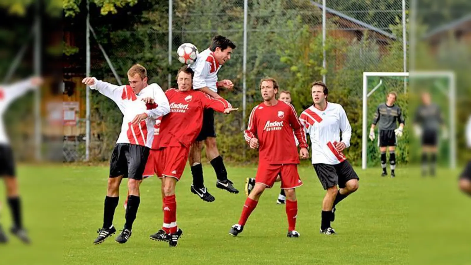 Beide Mannschaften ließen wenig Platz für den Spielaufbau zu.	 (Foto: VA)