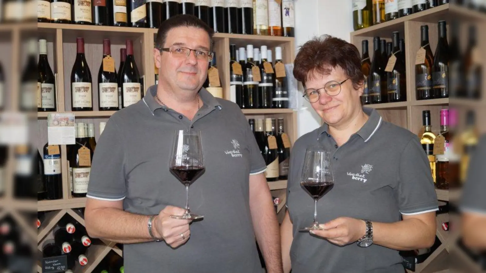 Jörg und Anett Zimmermann haben Ausbildungen in Weinkunde absolviert. (Foto: pst)