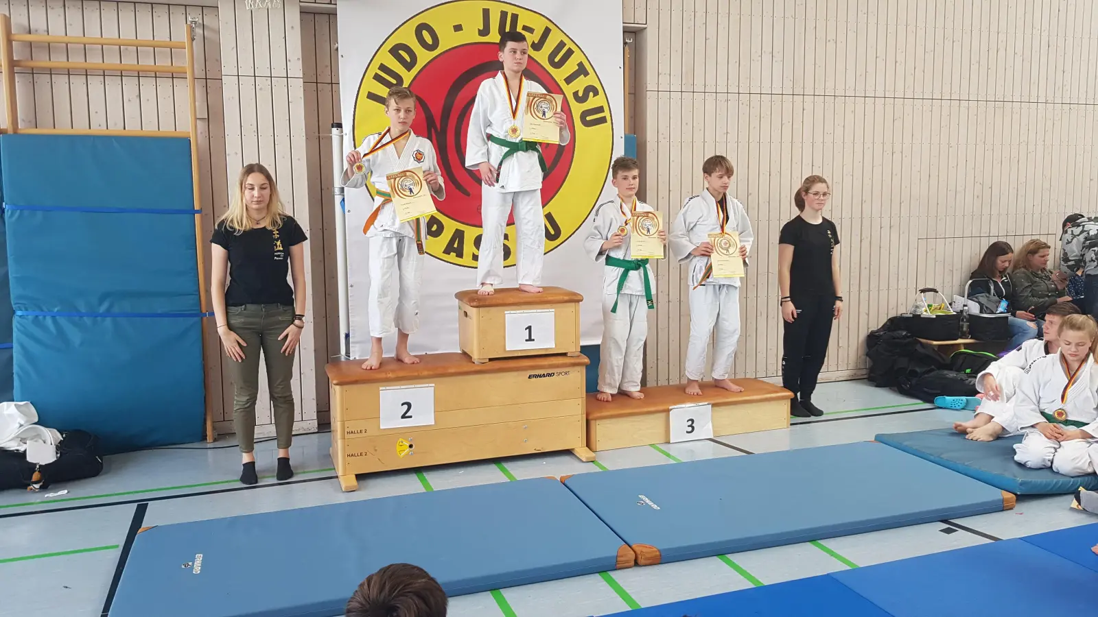 Lukas Bauer (rechts) holte sich einen verdienten Platz auf dem Stockerl. (Foto: Werner Bauer)