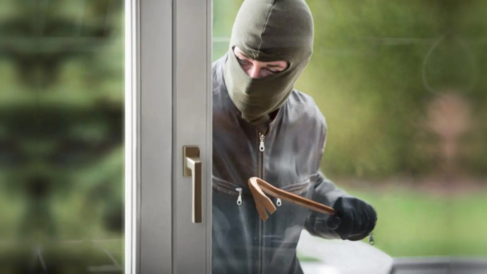 Einbrüche hinterlassen Spuren: Neben materiellen Schäden sind häufig psychische Belastungen und Traumatisierung eine Folge für die Betroffenen. (Foto: Archiv/VFF)