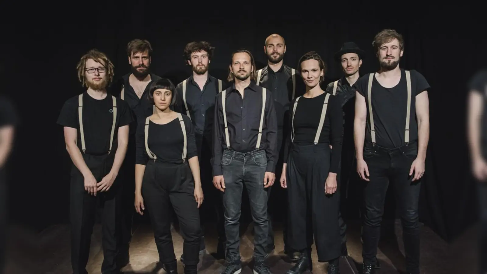 100 Jahre nach der Räterepublik verbindet die Gruppe „Happy Drama“ die beiden Zeitebenen von Spielhandlung und Entstehung des Stücks.  (Foto: Frank Schroth)