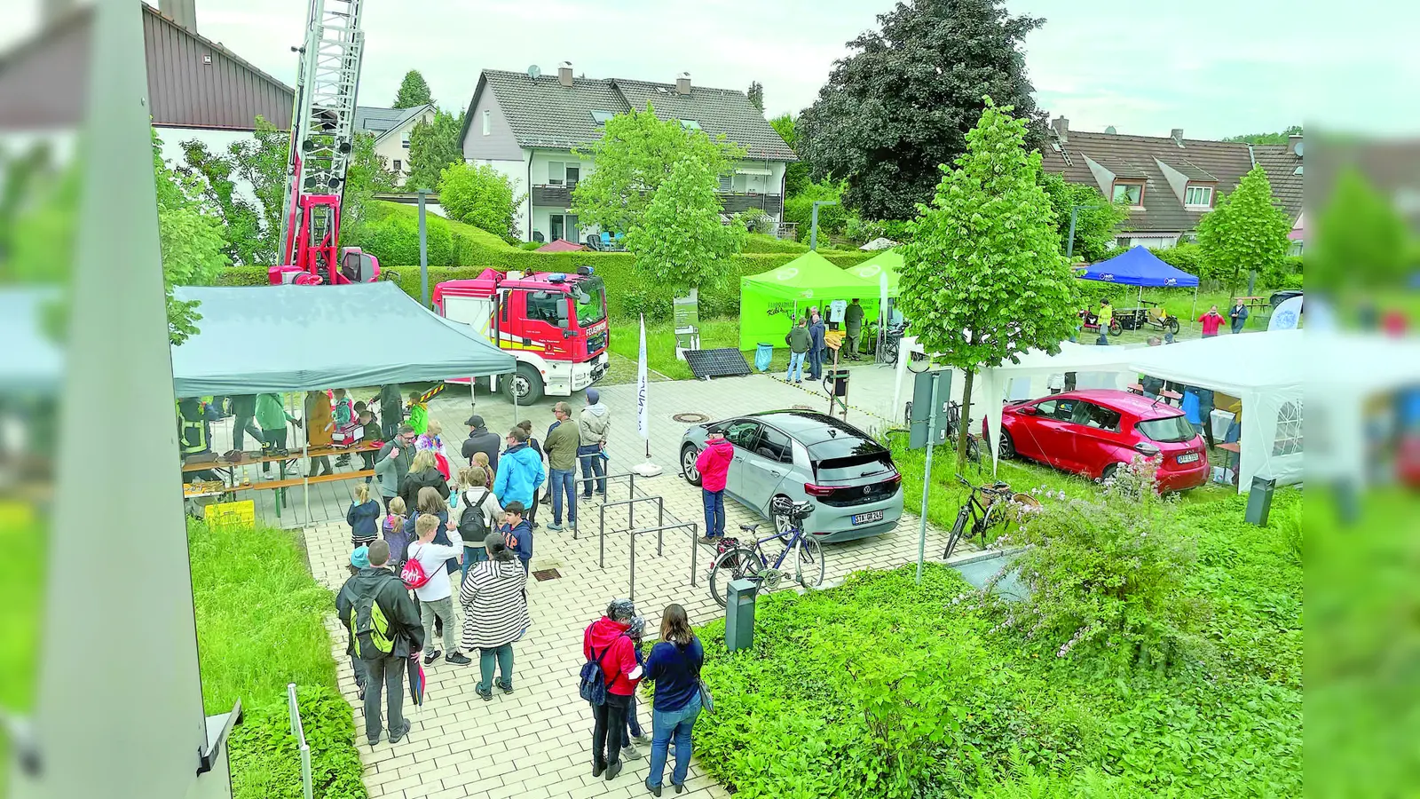 An Ständen in und um das Rathaus Gilching stellen am 16. Juni Vereine und Einrichtungen ihre Projekte zur Nachhaltigkeit vor. (Foto: pst)