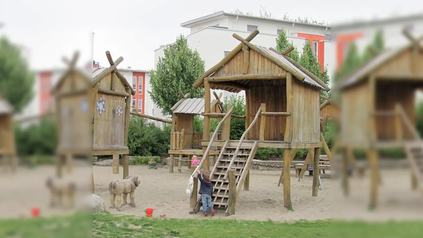Idyllisch für kleine Kinder  langweilig für Jugendliche in der Anton-Geisenhofer-Straße.  (Foto: bus)