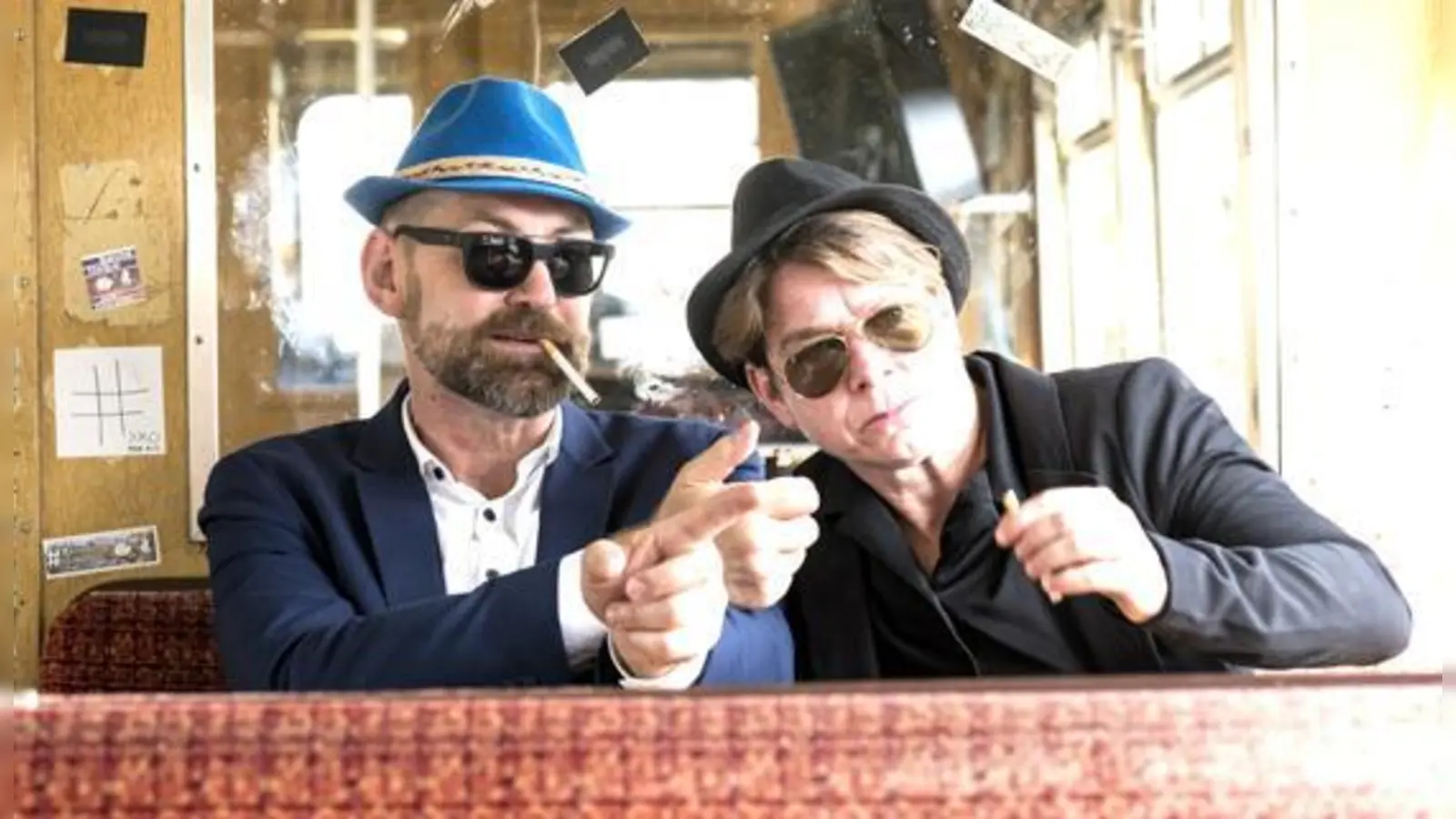 Linner &amp; Trescher wissen, wie man sich auf dem Oktoberfest und auch sonst nicht danebenbenimmt. Dieses Wissen teilen sie mit ihrem Publikum.	 (Foto: Sebastian Gabriel)