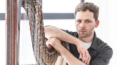 Der Harfenist Alexander Boldachev spielt am 16. Januar im Kupferhaus. (Foto: Ivan Barra)