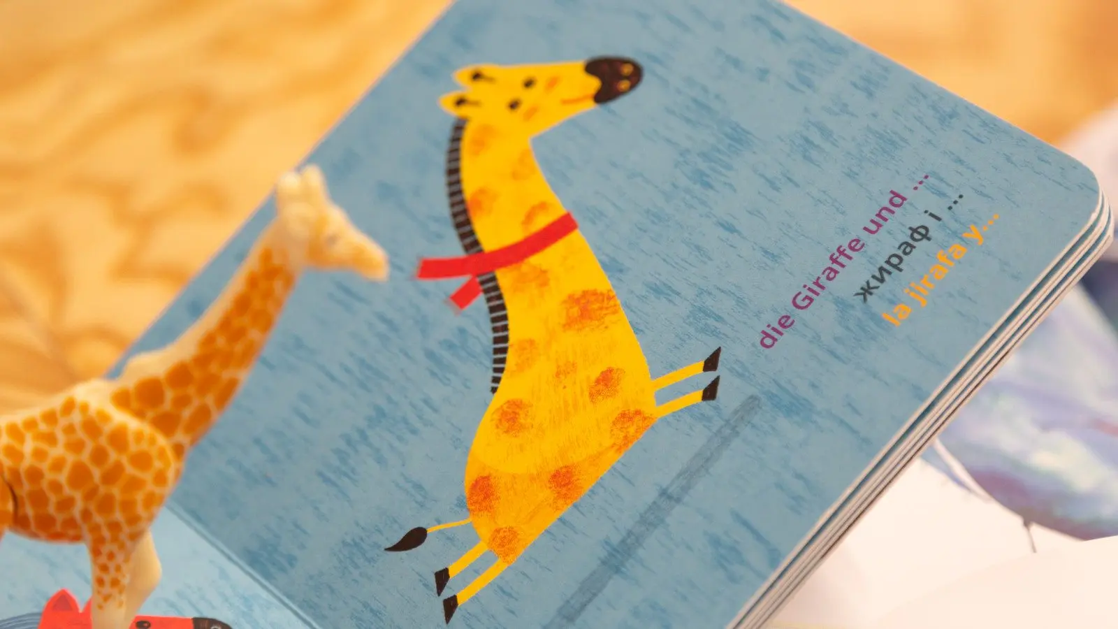 So klingt Europa: Kinderbücher werden beim „Europa-Mai” in verschiedenen Sprachen vorgelesen.  (Foto: © Eva Jünger/ Münchner Stadtbibliothek)