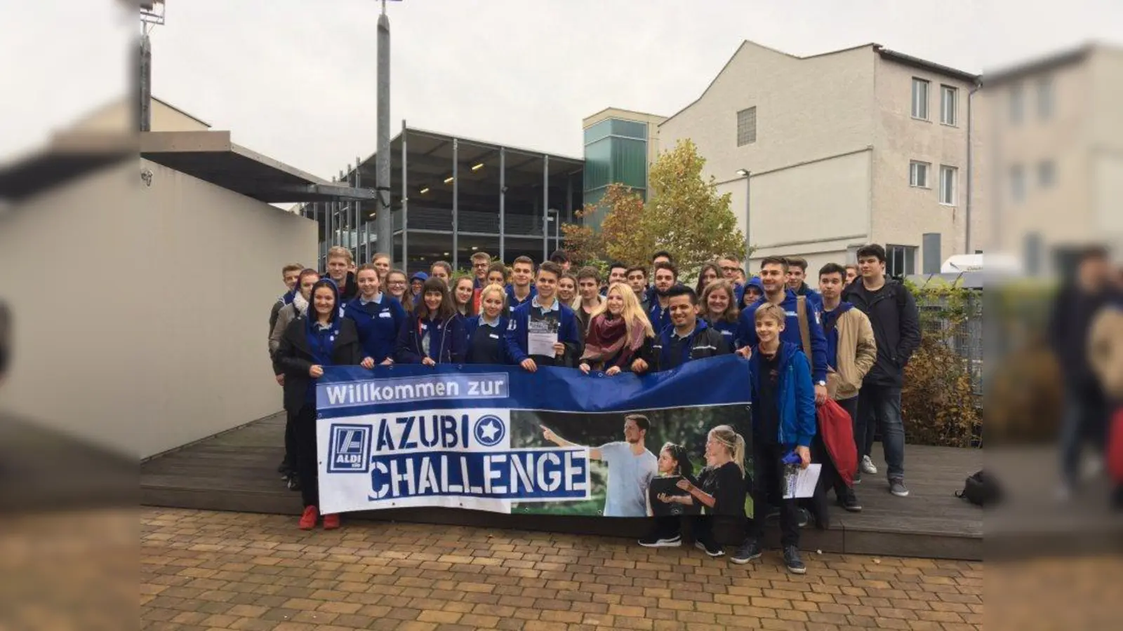 Die Auszubildenden aus dem ersten Lehrjahr der ALDI SÜD Regionalgesellschaft Ebersberg trafen sich in Rosenheim zu einem spannenden Wettbewerb. (Foto: ALDI SÜD)
