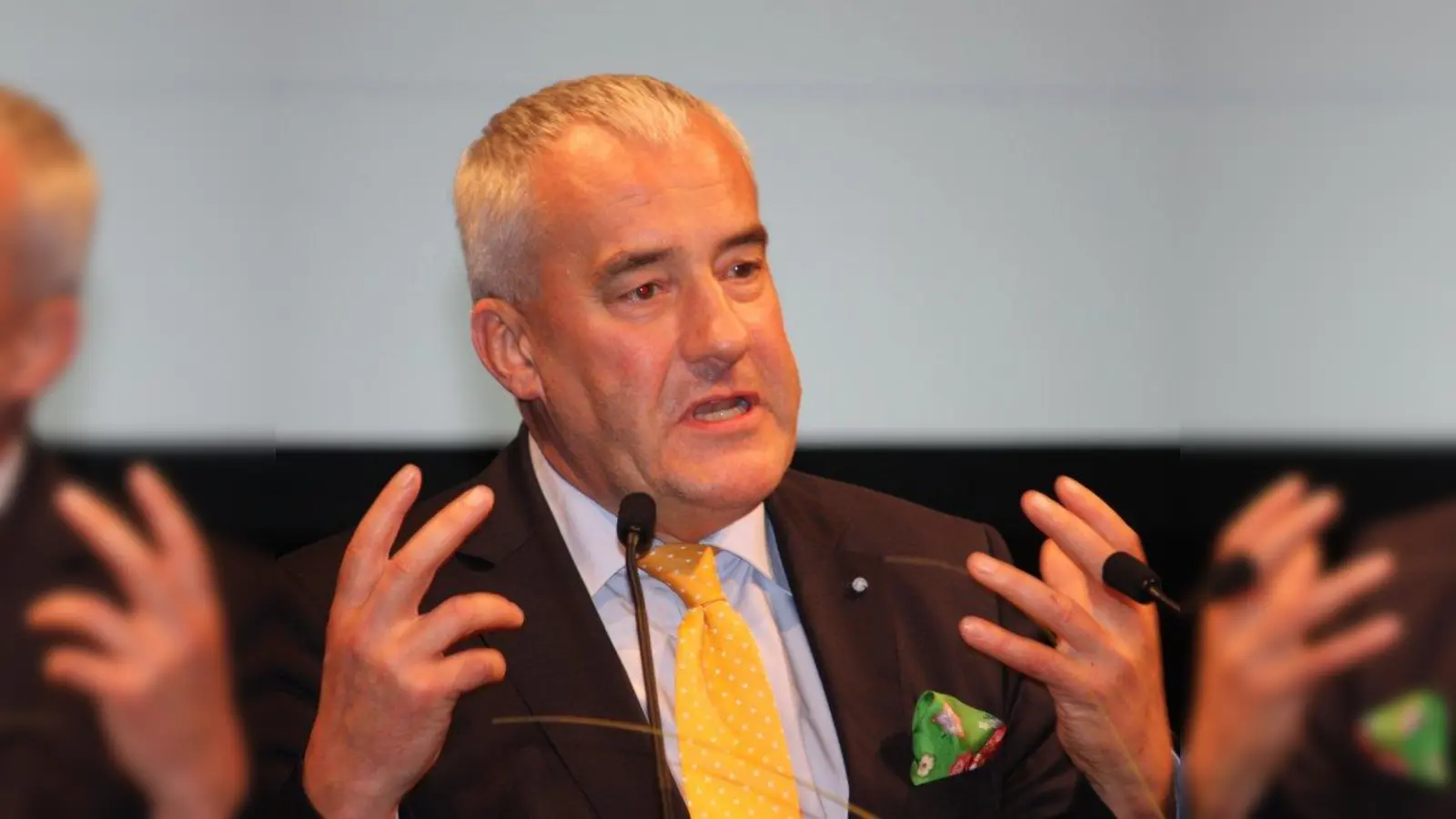 Bildungsminister Ludwig Spaenle: „Der MLLV ist ein kritischer Wegbegleiter, eine streitbare Stimme der Münchner Lehrerschaft und ein Stück der Seele des Münchner Schulwesens.” (Foto: job)