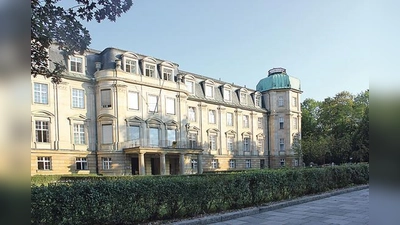 Zunächst war das Gebäude als »Fleischer-Villa« bekannt, seit 1918 saß hier erst der Reichs- und später der Bundesfinanzhof. Am Sonntag steht das Haus für Besucher offen.	 (Foto: bs)