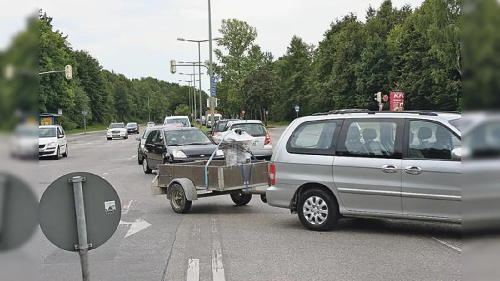 Linksabbieger können an der Kreuzung Wintrichring  in wenigen Jahren »gefahrlos« abbiegen.  (Foto: ws)