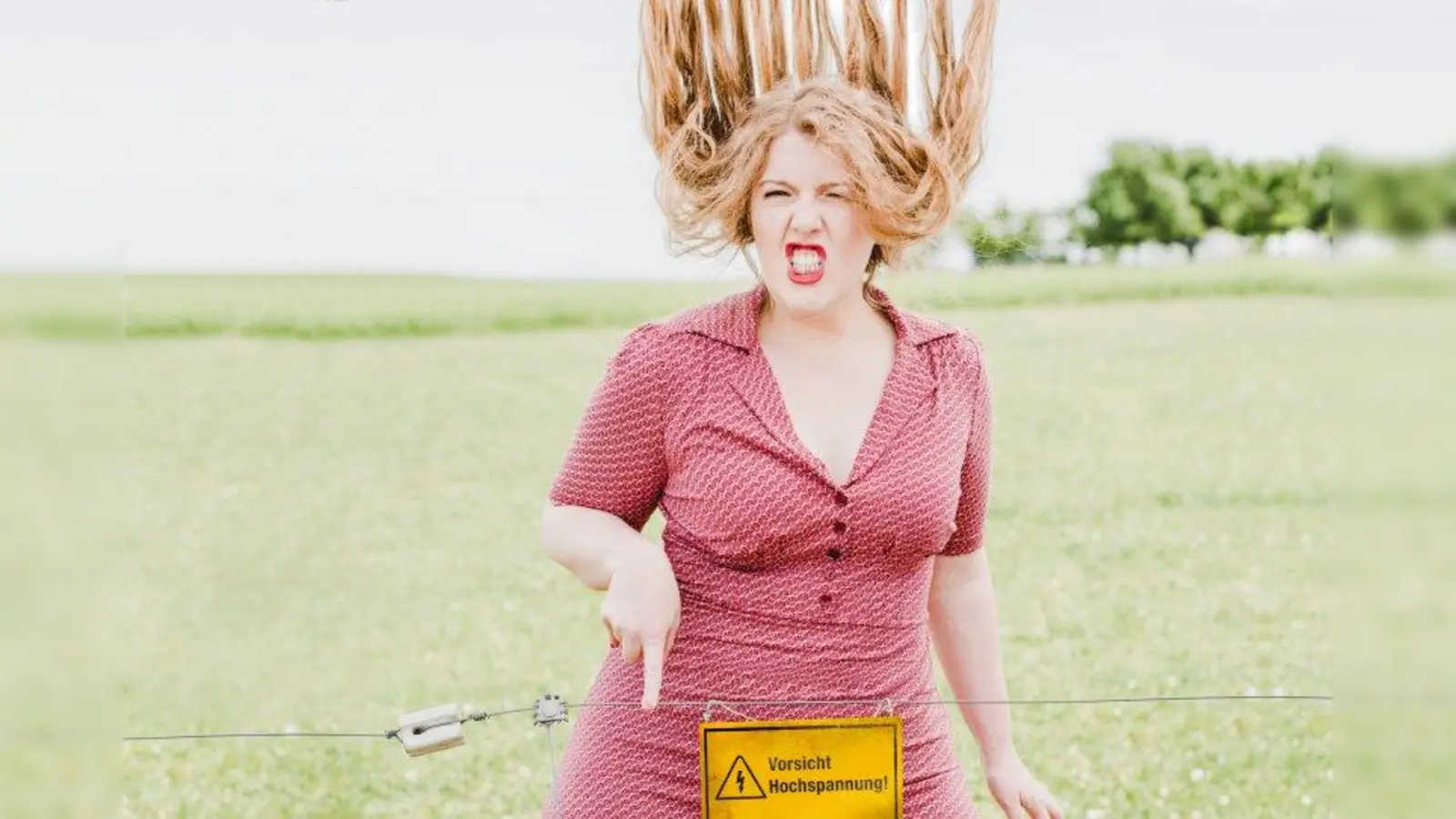 Ist beim Benefizabend für das Münchner Tierheim mit dabei: Kabarettistin Franziska Wanninger. (Foto: Markus Wagner)