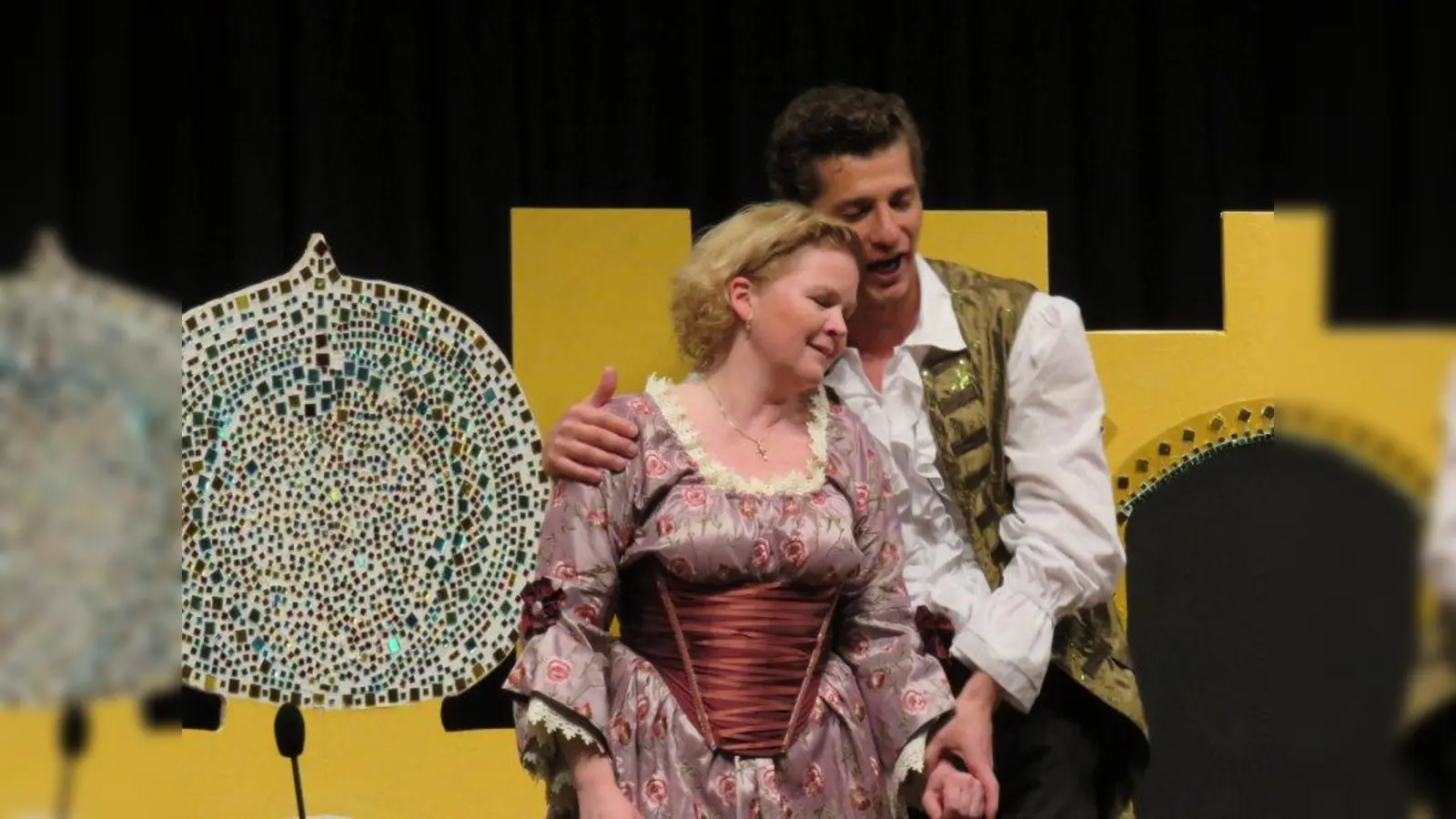 Profis und Mittelschüler traten gemeinsam auf. (Foto: Sch)