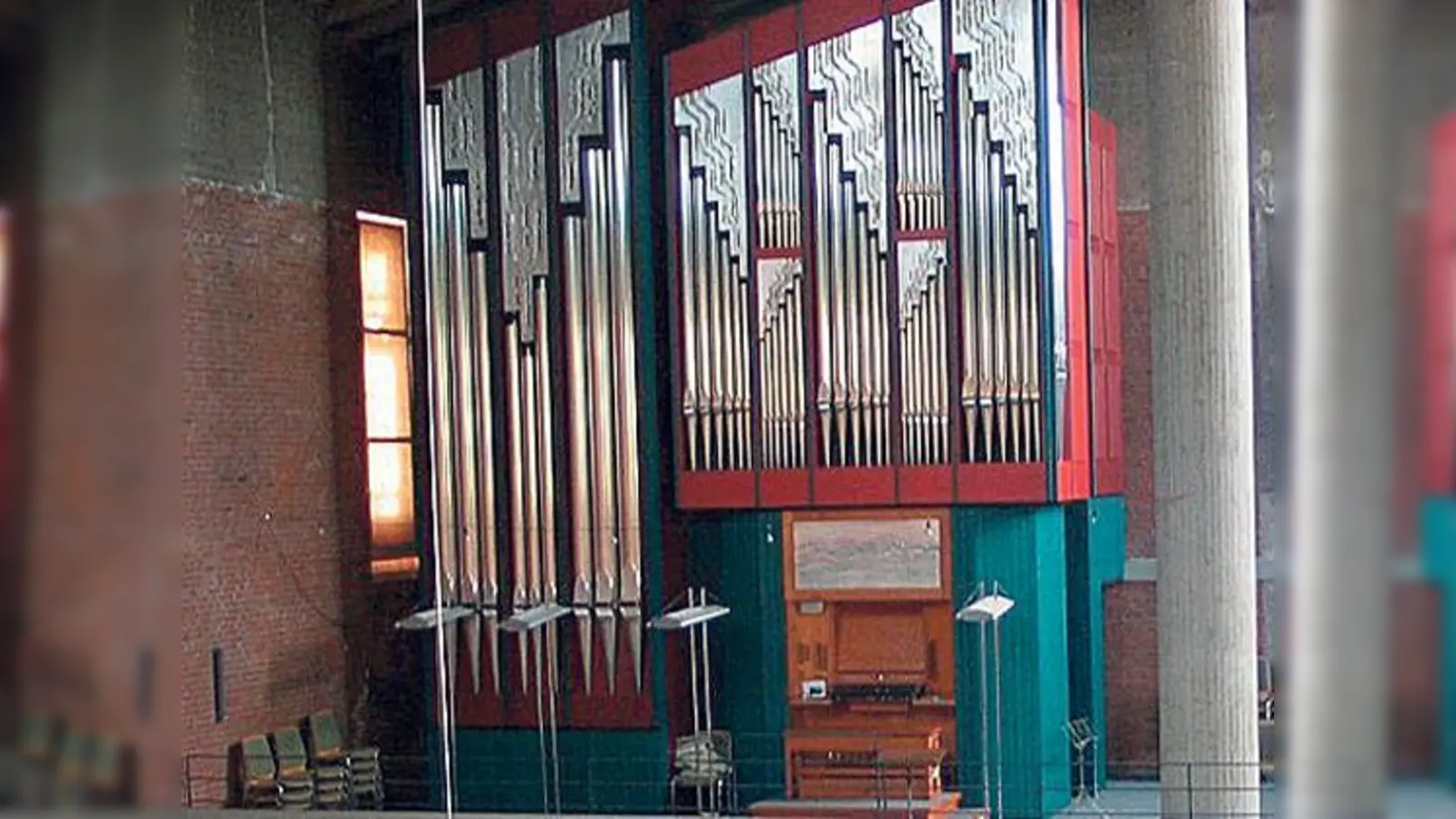 Im Oktober werden die Besucher der Michaelskirche mit Orgelkonzerten auf der Riegerorgel verwöhnt werden. 	 (F: VA)