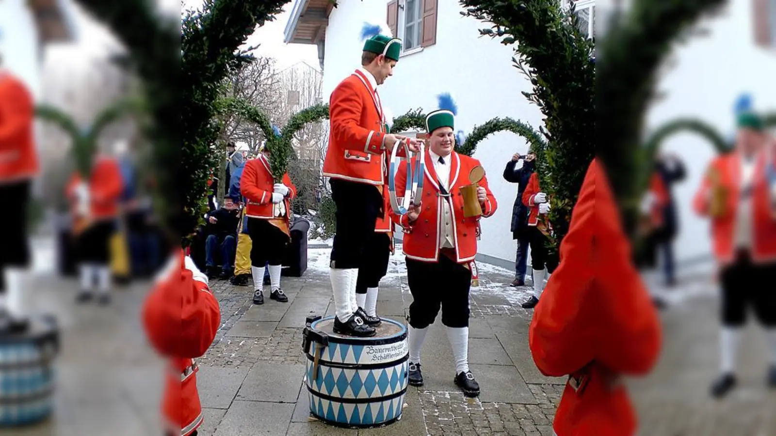 Aba da wars koid  die Temperaturen passten perfekt zum typischen Schäfflerlied.	 (Foto: privat)