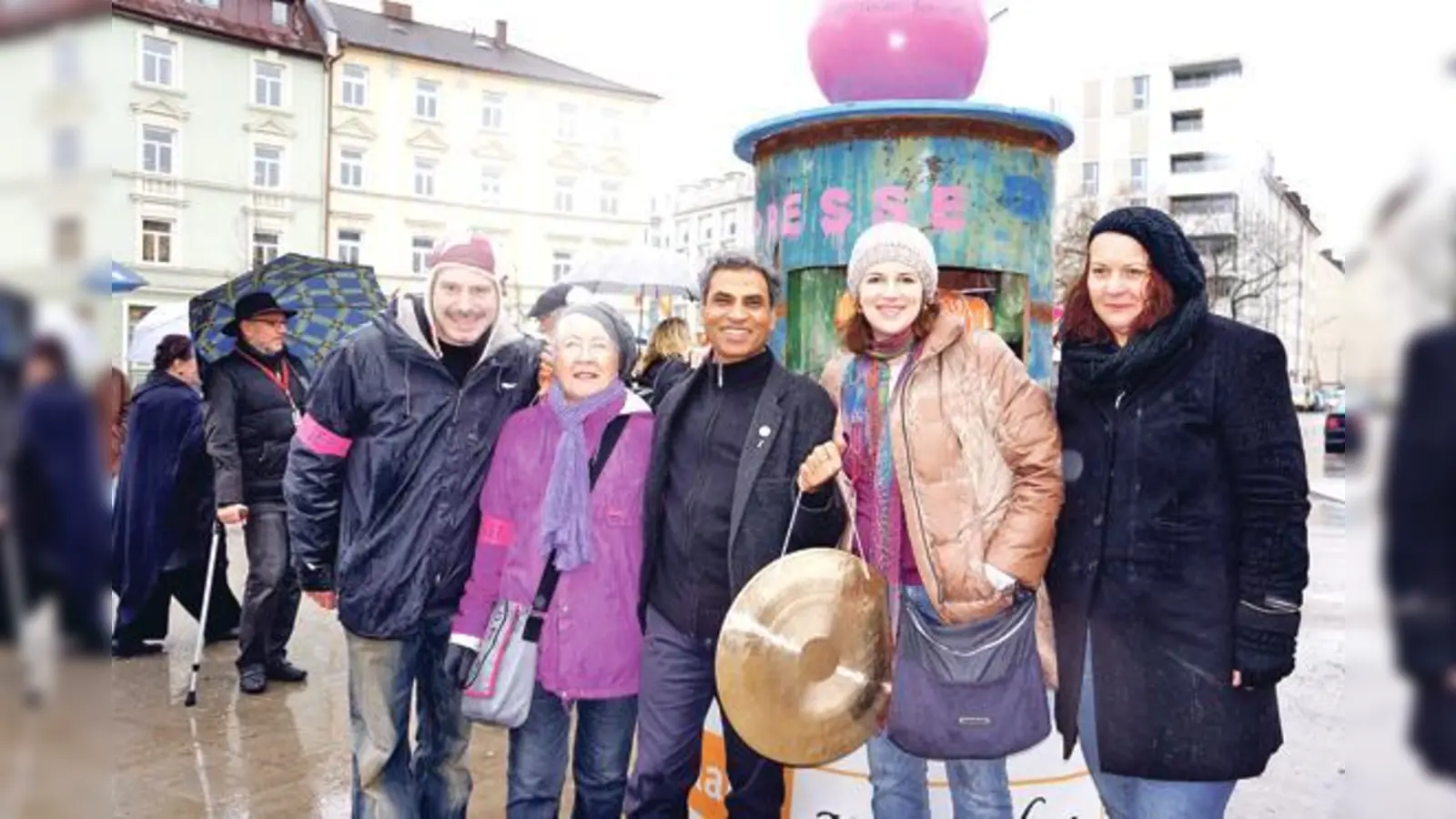 Der künstlerische Leiter Werner Frank und seine Truppe (v. l.) Adelheid Dürauer, Yogesh Rao, Florentine Bub und Regina Lautenschläger.	 (Foto: hw)