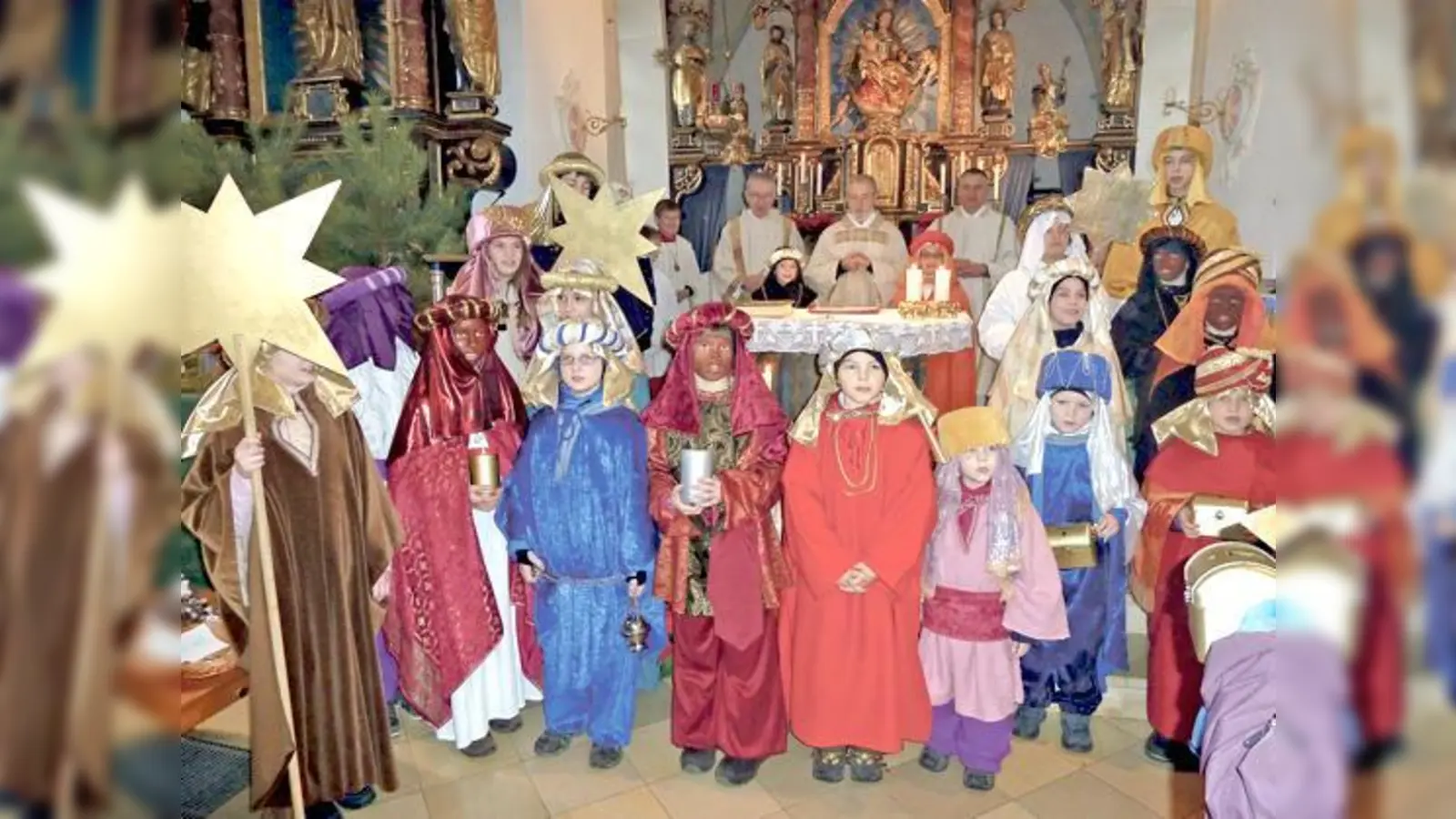 Die Taufkirchner Sternsinger sammelten für bedürftige Kinder in Tansania.	 (Foto: privat)