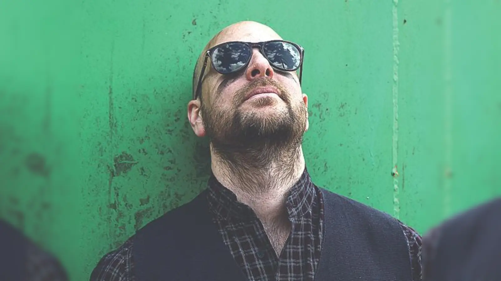 Der Musik-Kabarettist Stephan Zinner präsentiert in Holzkirchen »Wilde Zeiten« am 16. Mai. 	 (Foto: VA)