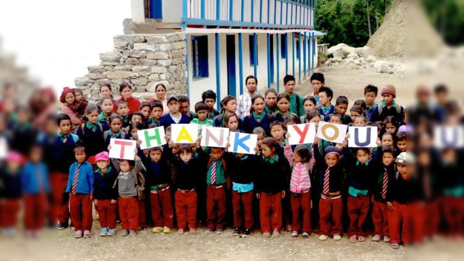 »Danke« sagen  nicht mehr und nicht weniger können die vom Erdbeben Betroffenen in ­Nepal tun.	 (Foto: Himalayan Care Foundation)