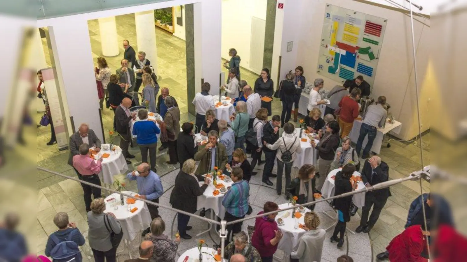 Im Rotkreuzklinikum feierte die Leukämiehilfe München e.V. ihr 25-jähriges Bestehen. (Foto: Leukämiehilfe München e.V.)