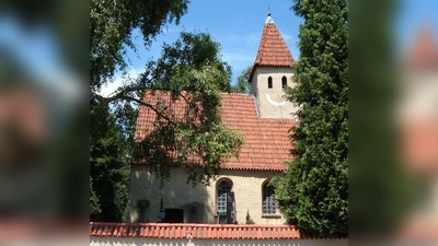 Die Kirche St. Nikolaus im alten Englschalkinger Dorfkern.  (Foto: X, CC BY-SA 3.0)