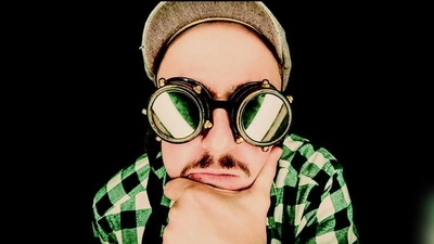 Wirft einen skurrilen Blick auf die Geschichte: Stefan Danziger. (Foto: Danziger)