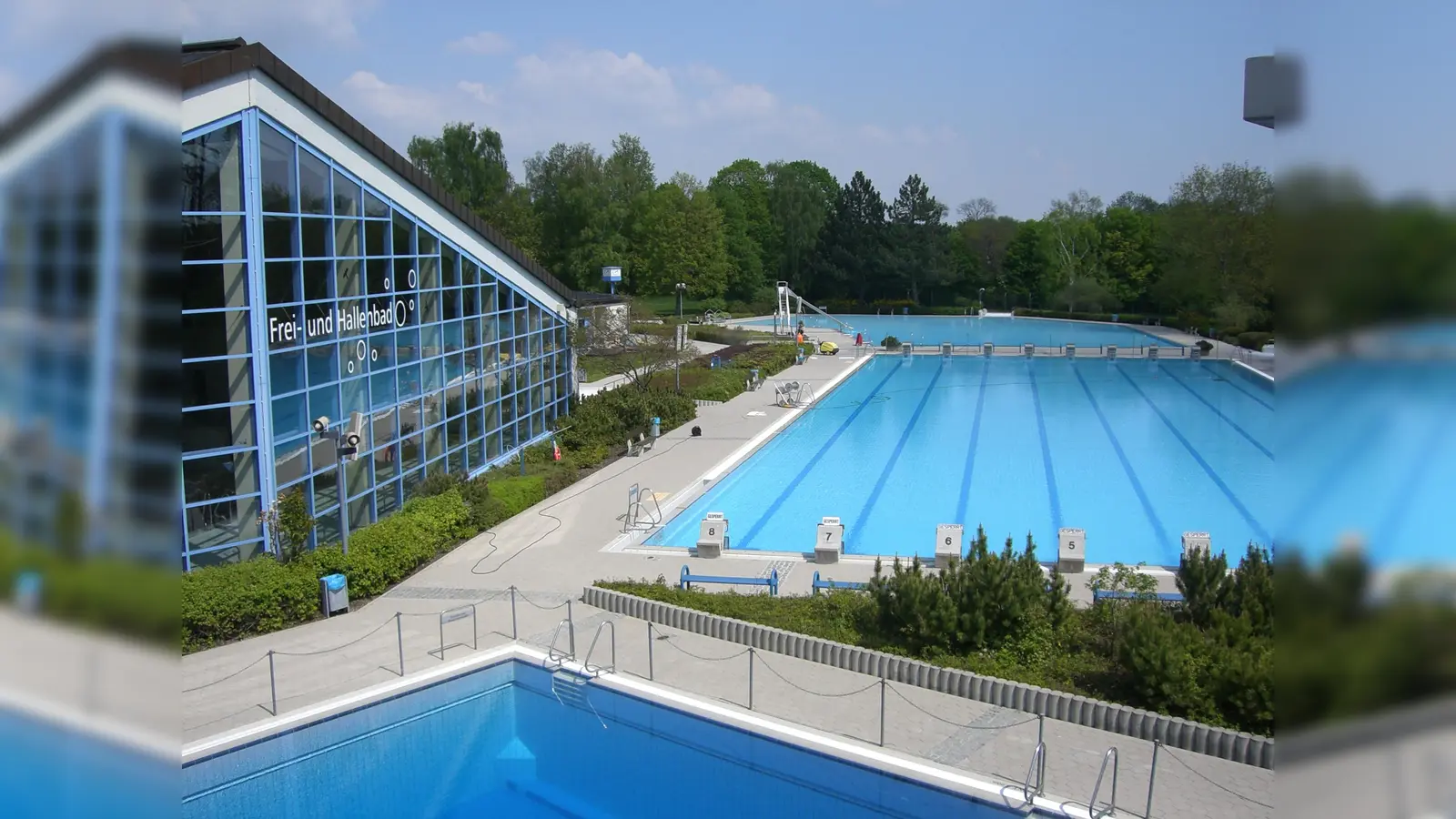 Gut gerüstet startet das Freibad in die Saison und lädt zum Sprung ins kühle Nass. (Foto: Stadtwerke Erding)