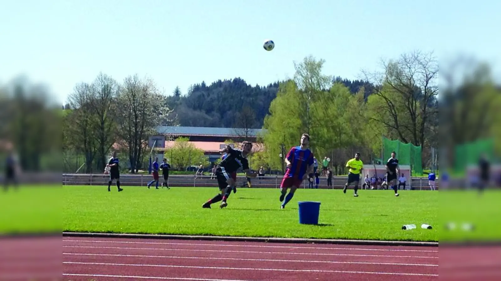 Die Pasinger Kicker besiegten im Auswärtsspiel den TSV Peiting überragend mit 4:1. (Foto: pi)