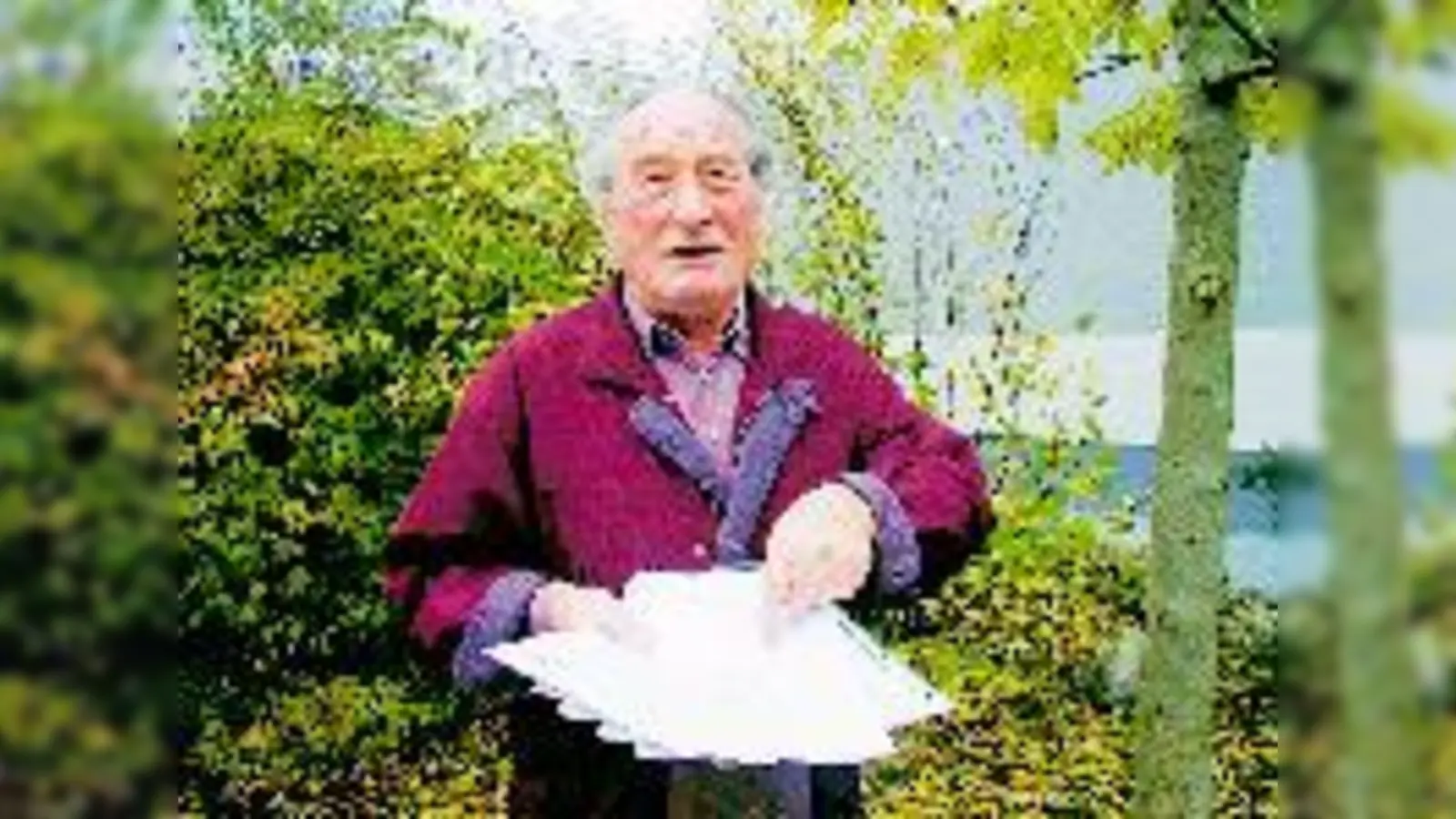 Wie der Buchbinder Wanninger wird Alois Hofmann von einer Instanz zur nächsten geschickt. Mit der Zeit fühlt er sich für dumm verkauft  und das kann der streitbare Fasanerie-Bewohner gar nicht leiden.	 (Foto: cr)