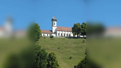 Auch Hohenpeißenberg (hier die Walfahrtskirche) soll jetzt Zugang zum mobilen Internet bekommen. (Foto: mka)