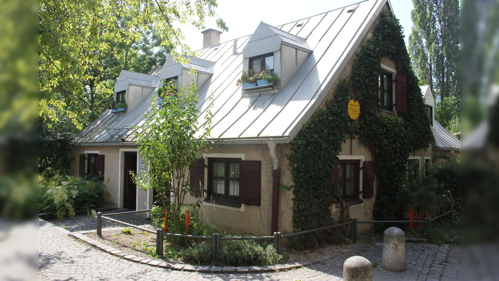 Ein Überbleibsel aus einer Zeit, als in Haidhausen viele einfache Handwerker und Tagelöhner lebten, ist das Üblacker-Häusl. Hier ist heute ein Museum eingerichtet. (Foto: bs)