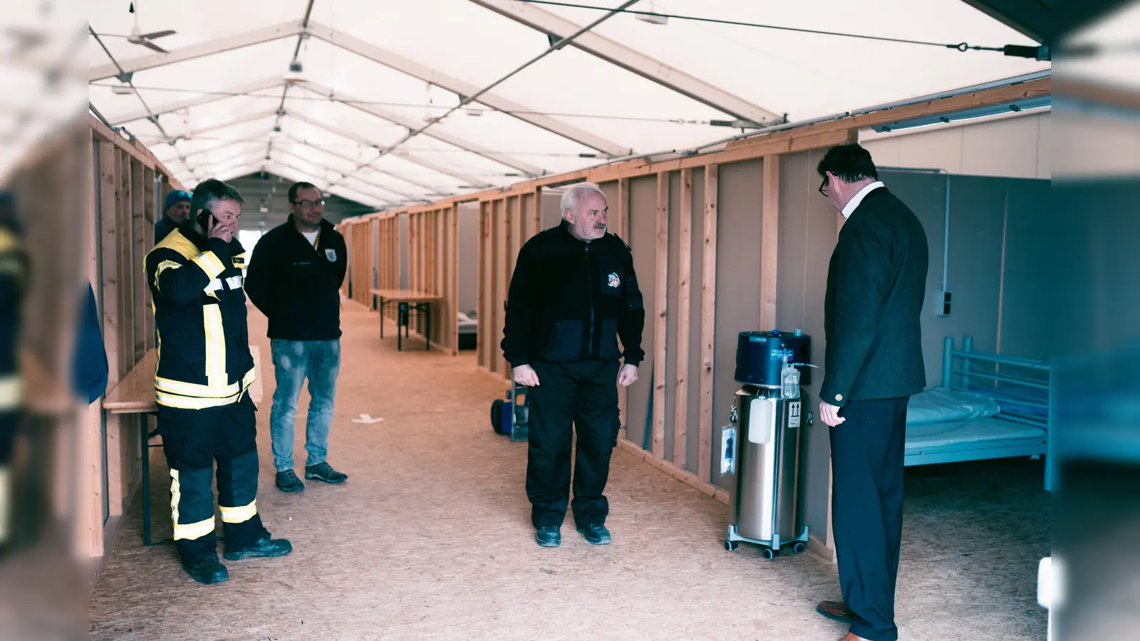 Im Bedarfsfall kann der Betrieb mit einer Kapazität von 160 Betten gestartet werden. (Foto: LRA Erding)