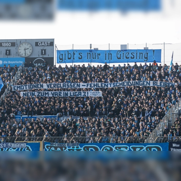 Bleiben ohne Videounterstützung: Schiedsrichter in der 3. Liga. (Foto: Anne Wild)