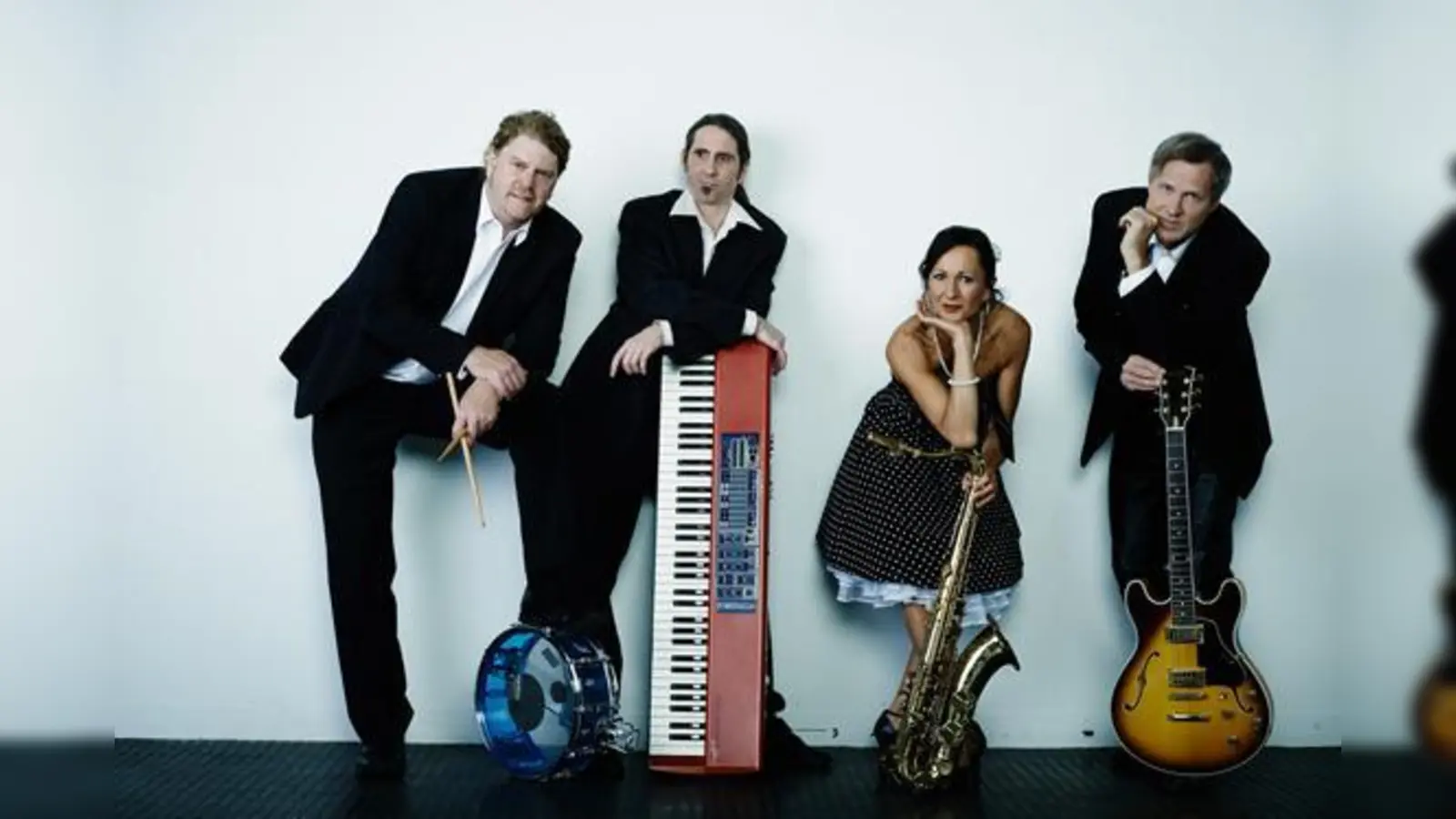 Swing und RocknRoll spielt die Band »Fun Fusion« um Frontfrau Regina Eisner.	 (Foto: VA)