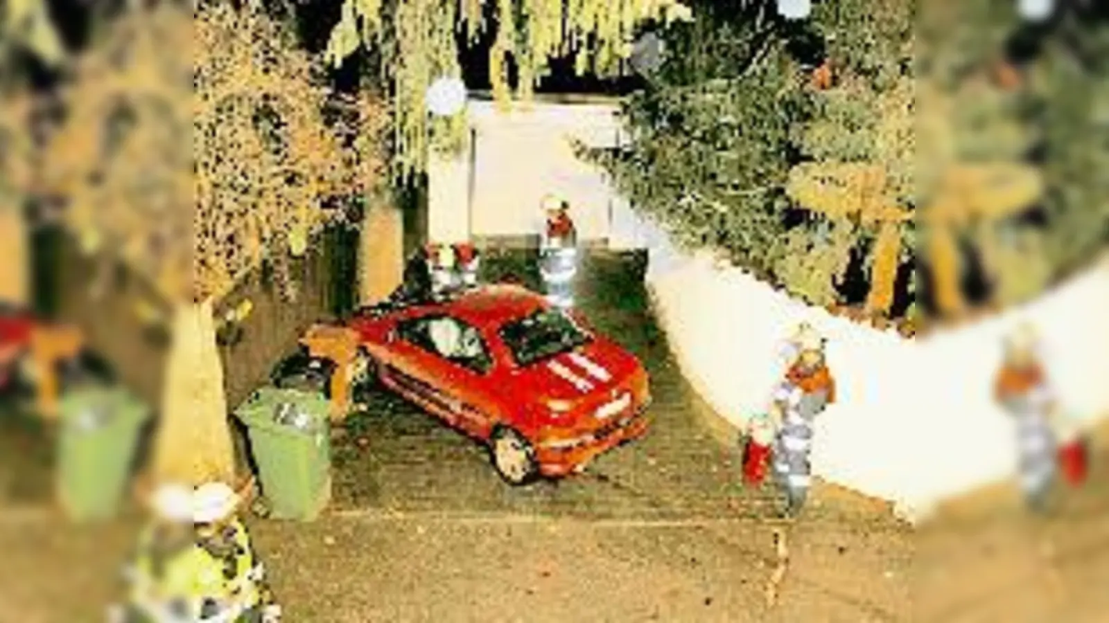 Ein schwerer Unfall ereignete sich auf der Nördlichen Münchner Straße.  (Foto: FFW)