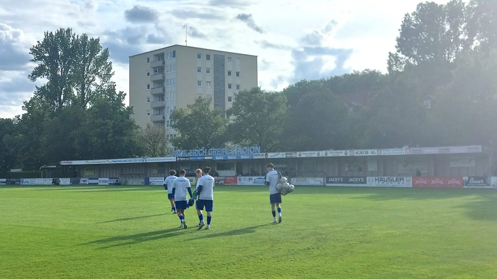 Bayernligist FC Ismaning startet mit einem Heimspiel: Im Prof.-Erich-Greipl-Stadion an der Leuchtenbergstraße ist Aufsteiger FSV Pfaffenhofen zu Gast. (Archivbild: bas)
