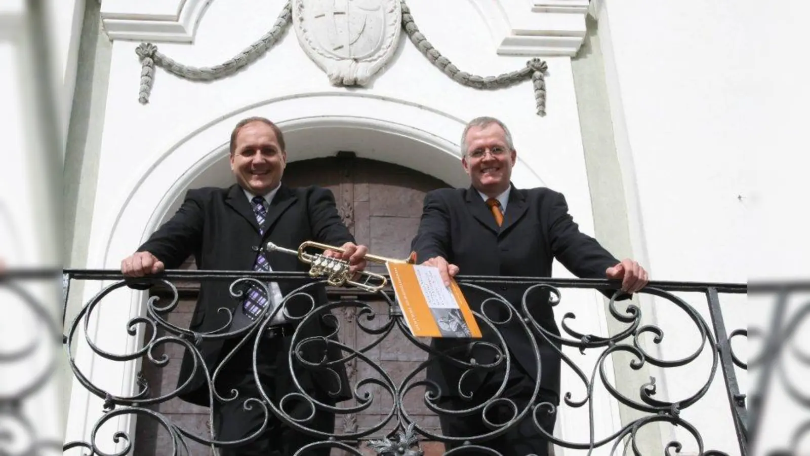 Rainer Hauf (links) und Thomas Rothfuß musizieren seit 25 Jahren gemeinsam. (Foto: Rothfuß/Hauf)