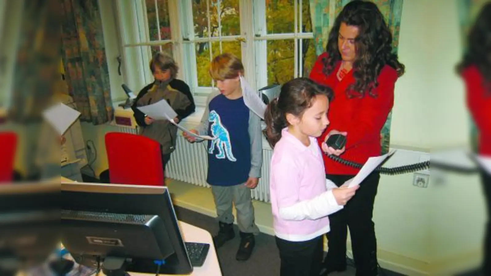 Das Winthir-Radio in Aktion: Eva Wobido nimmt die Beiträge auf. (Foto: Thomas Häns)