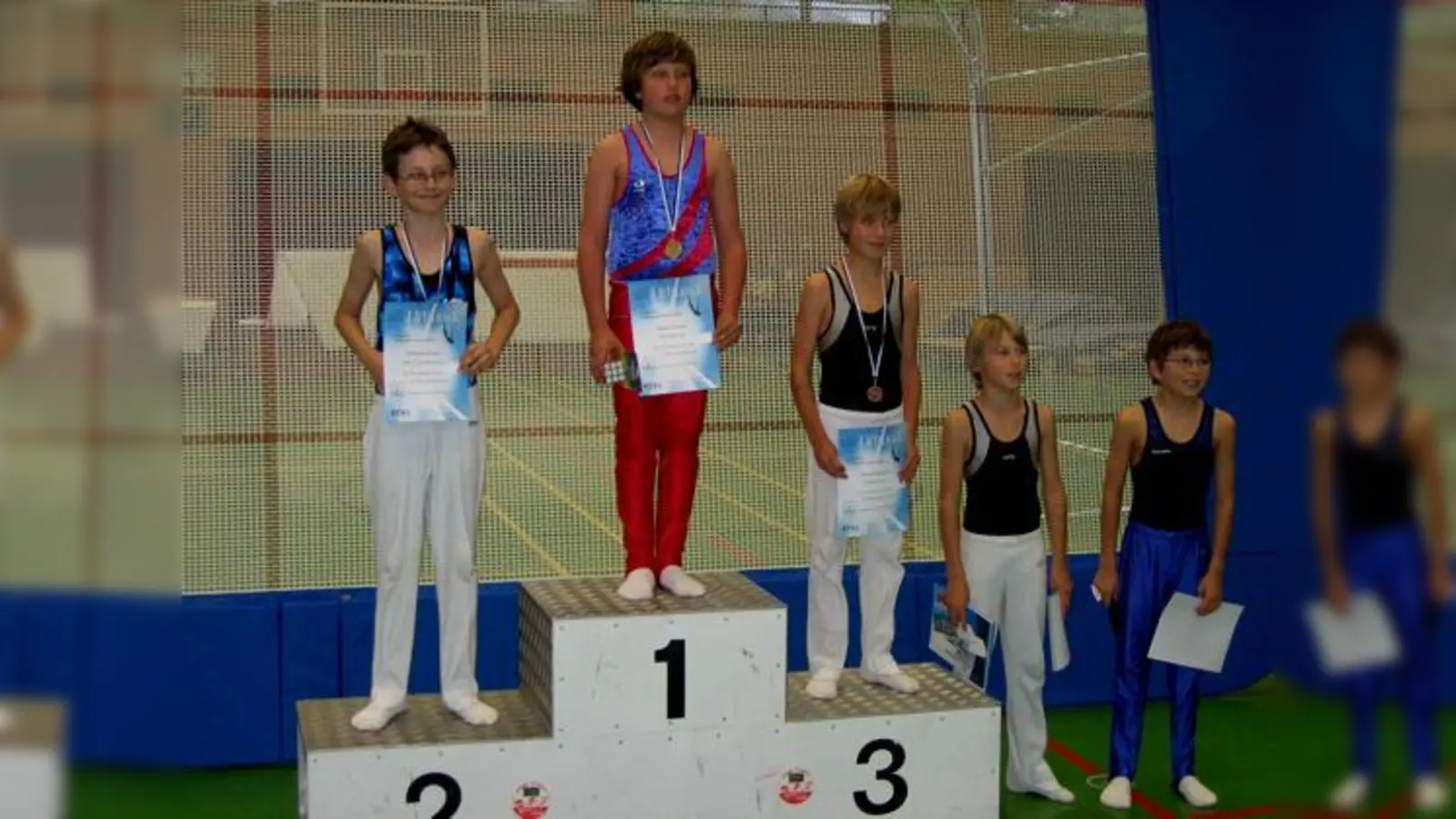 Niklas Dombek (11) vom SVN  Bayerischer Jahrgangsmeister 2011 im Trampolinturnen. 	 (Foto: SVN)