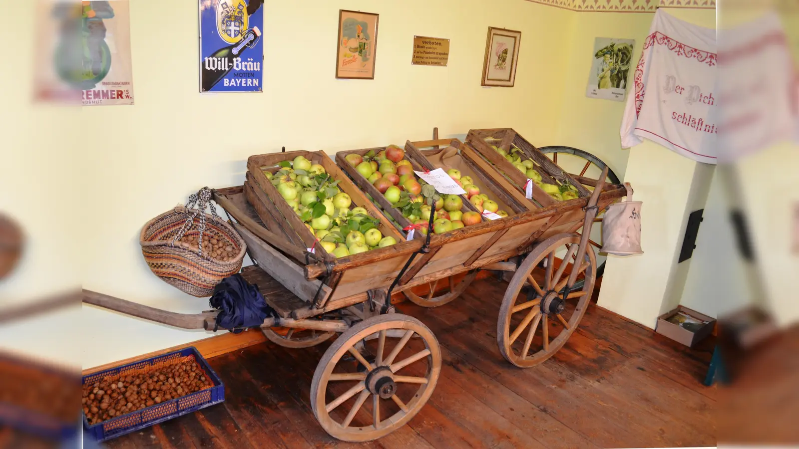 Obst und edle Brände aus den herrlichen Gärten von Schloss Schleißheim ab 27. September im schlosseigenen Obstladerl in der Freisinger Straße 18 erwerben. (Foto: Privat)
