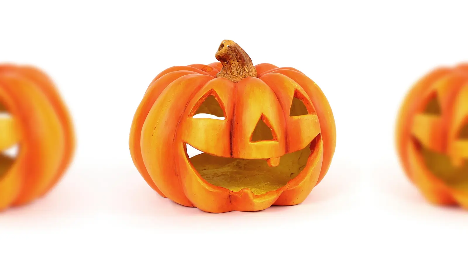 Ab 16 Uhr kann man im Innenhof der VHS gemeinsam einen besonderen Kürbis gestalten.  (Foto: CC0)