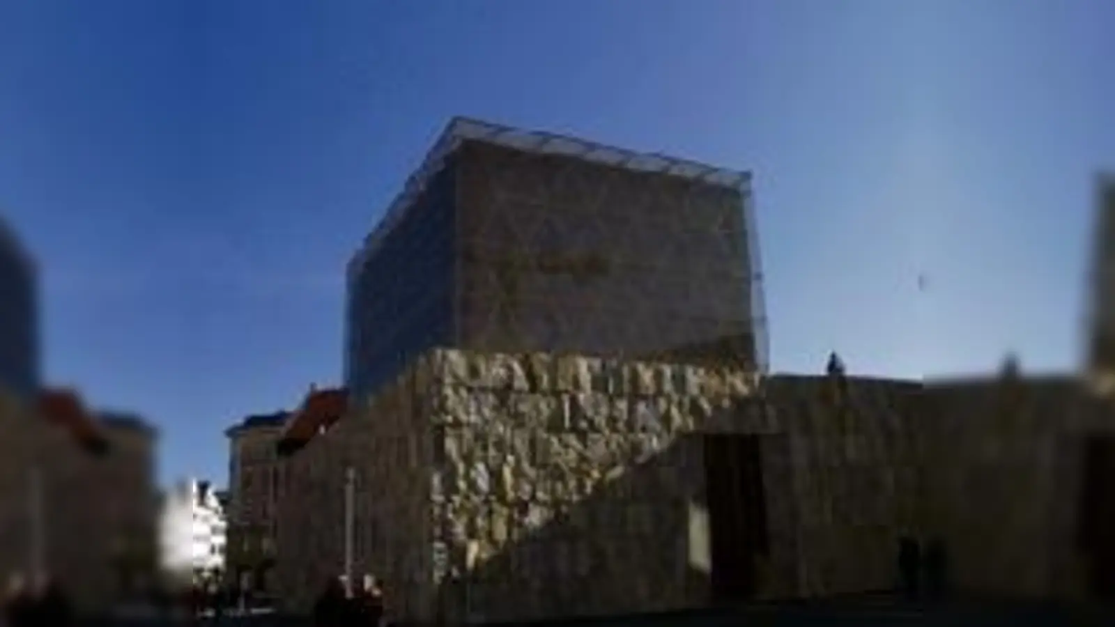 Mit dem Neubau der Synagoge am St.-Jakobs-Platz ist das jüdische Leben in das Münchner Zentrum zurückgekehrt.  (Foto: VA)