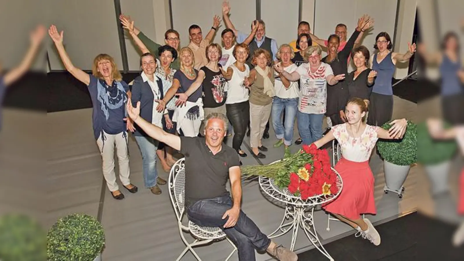 Stecken derzeit mitten in den Proben: die Sängerinnen und Sänger von »Moosach macht Oper«. Premiere ist am 28. Oktober.	 (Foto: VA)