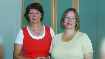 Am Dienstag, 13. Oktober, beginnt im Sozialdienst Germering ein neuer Grundkurs, bei dem es noch freie Plätze gibt. Hier die Leiterin der Einrichtung, Sonja Thiele, und Leiterin des Tageseltern-Services, Martina Pfahl. (Foto: sk)