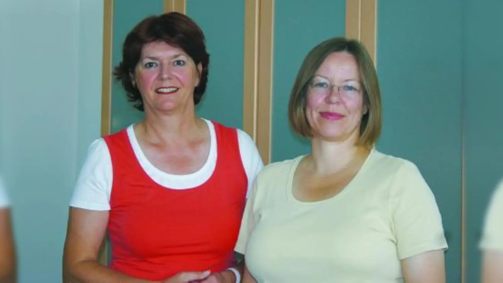 Am Dienstag, 13. Oktober, beginnt im Sozialdienst Germering ein neuer Grundkurs, bei dem es noch freie Plätze gibt. Hier die Leiterin der Einrichtung, Sonja Thiele, und Leiterin des Tageseltern-Services, Martina Pfahl. (Foto: sk)