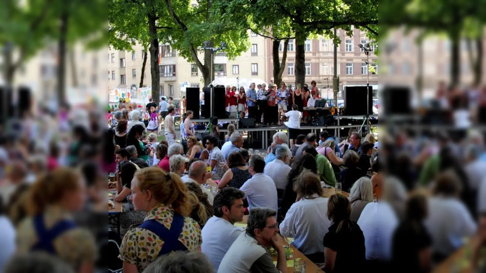 Zusammensitzen, Musik hören, ratschen, essen, trinken  die Haidhauser kommen gern zum internationalen Stadtteilfest.	 (Foto: VA)