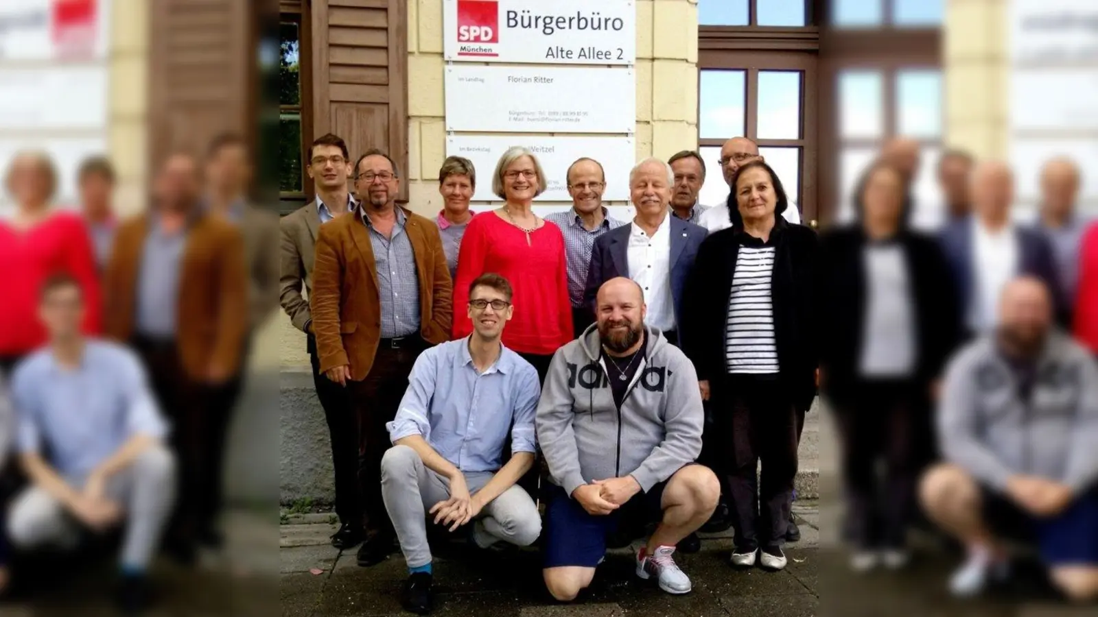 Mitglieder des neuen Vorstands der SPD Pasing (von links): Raoul Koether, Alex Parasidis, Susanne Weidemann, Paul-Jonathan Berger, Franziska Messerschmidt, Rüdiger Schaar, Florian Beyschlag, Peter Behrendt, Ulrich Matitschka, Uwe Bohnet (Revisor) und Walburga Gerstmayr. (Foto: SPD)