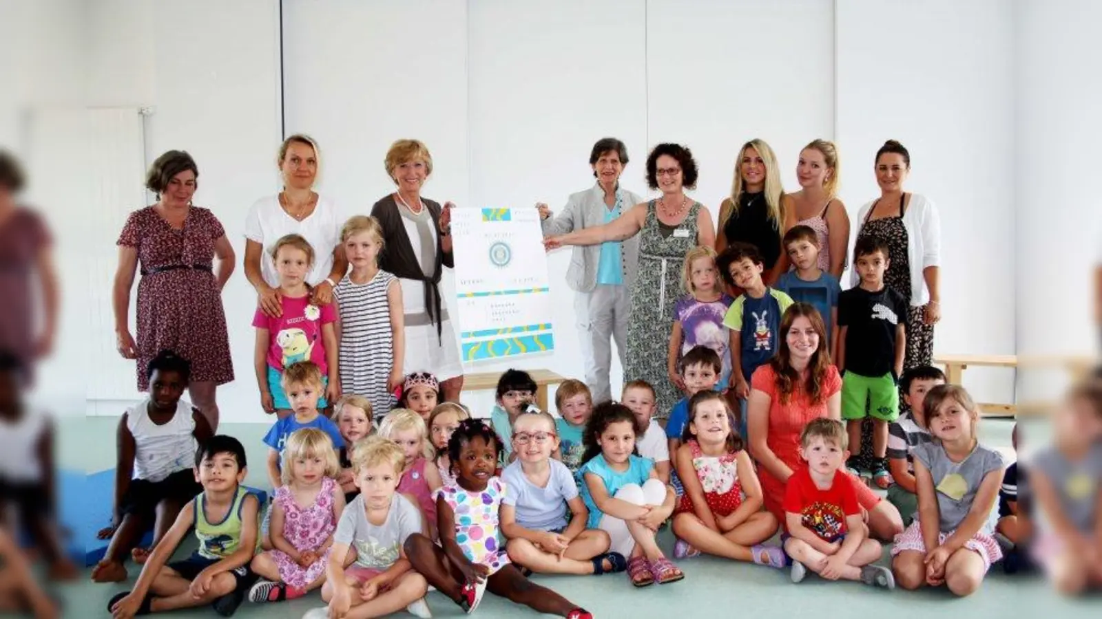 Die Vertreterinnen des Inner Wheel Club München Fünfseenland spendeten 1.500 Euro an das Barbara Eberhard Kinderhauses der Lebenshilfe Starnberg. (Foto: Lebenshilfe Starnberg)